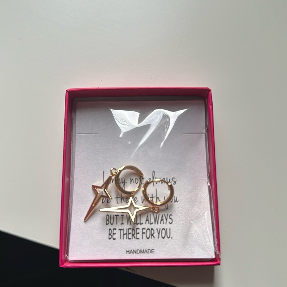 star earrings